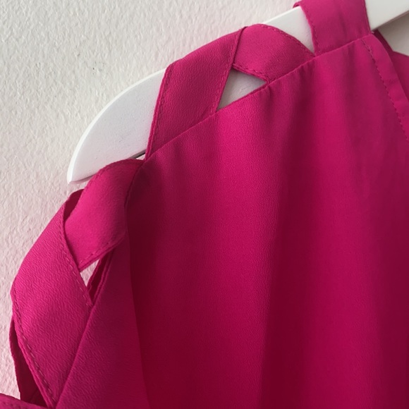 Express Top - Picture 2 of 3